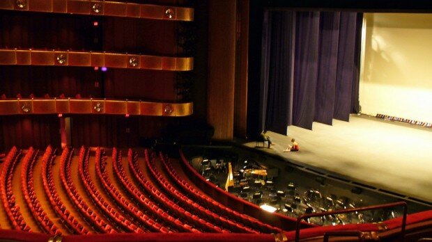 1280px-New_York_State_Theater_by_David_Shankbone-1024x576